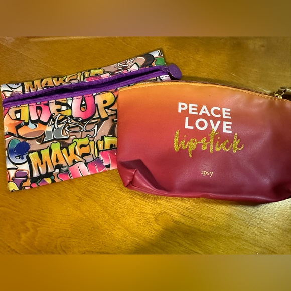 IPSY Bundle- 9 makeup bags, includes Betty Boop - Picture 5 of 7